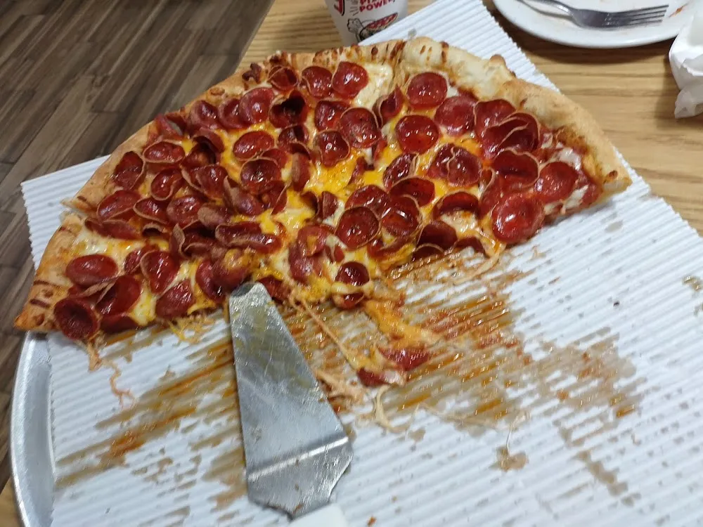 16 Inch Pepperoni Pizza